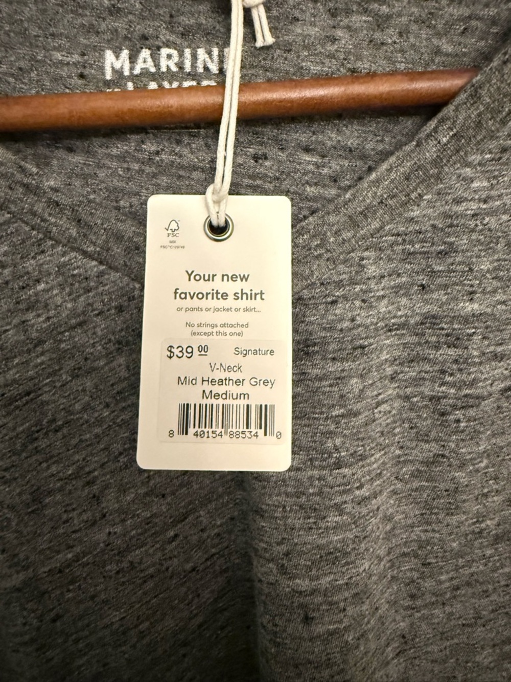 Marine Layer NWT Signature V-Neck Tee in Mid Heather Grey - Picture 6 of 8